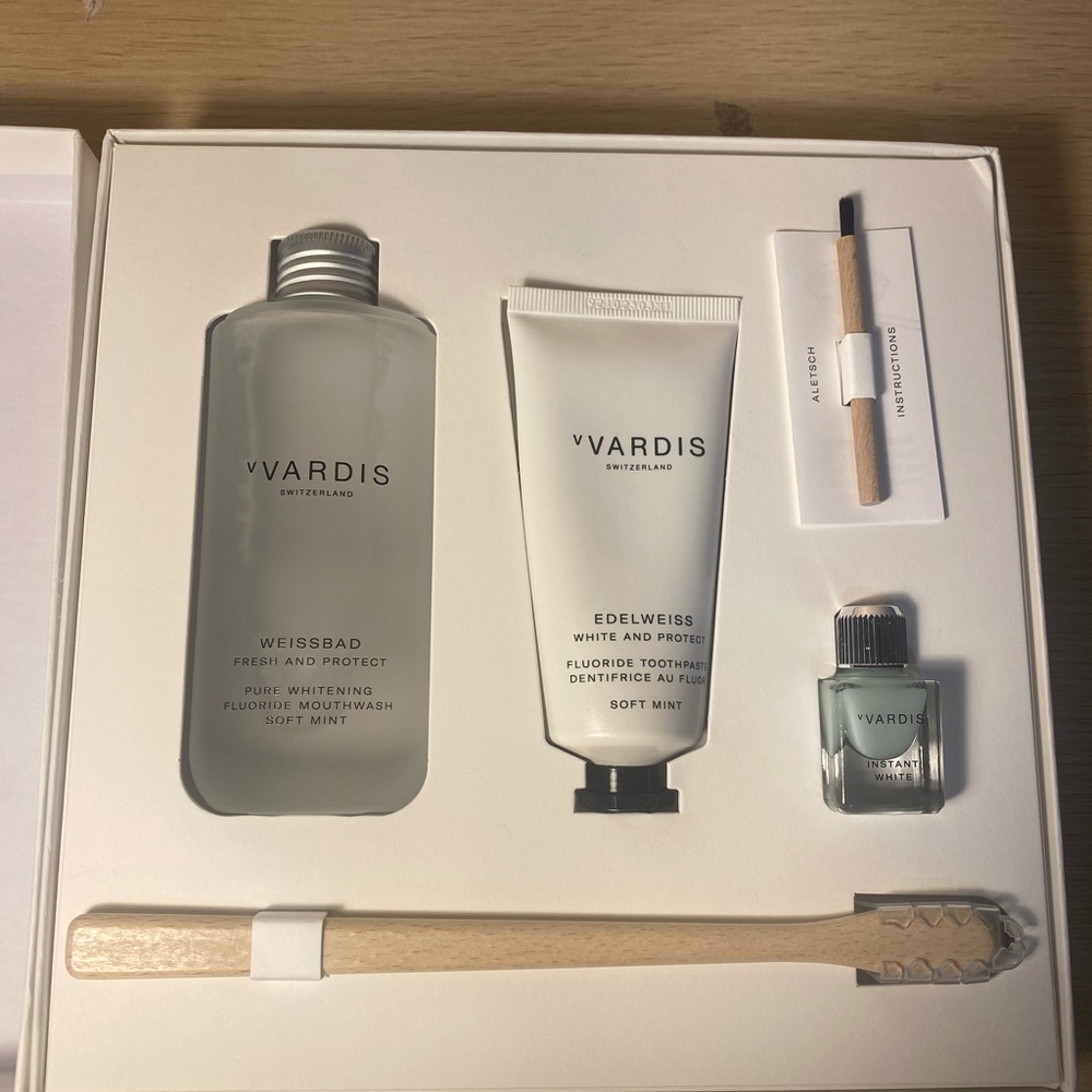 Vvardis Teeth Whitening System NWT - Picture 4 of 4